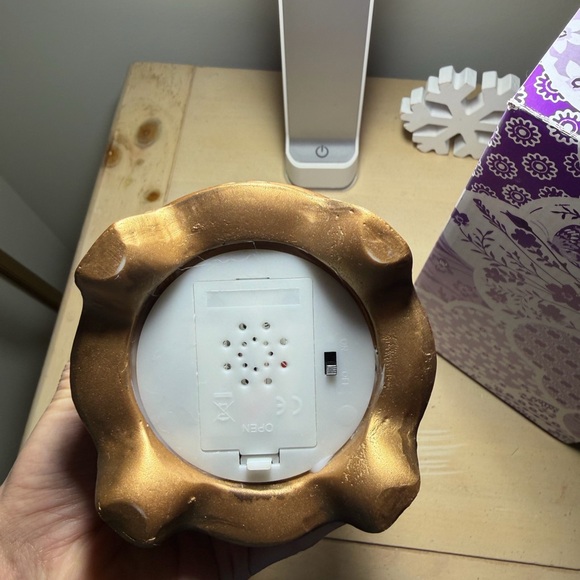 Taylor Swift Gold and Purple Decorative Snow Globe - Picture 3 of 3